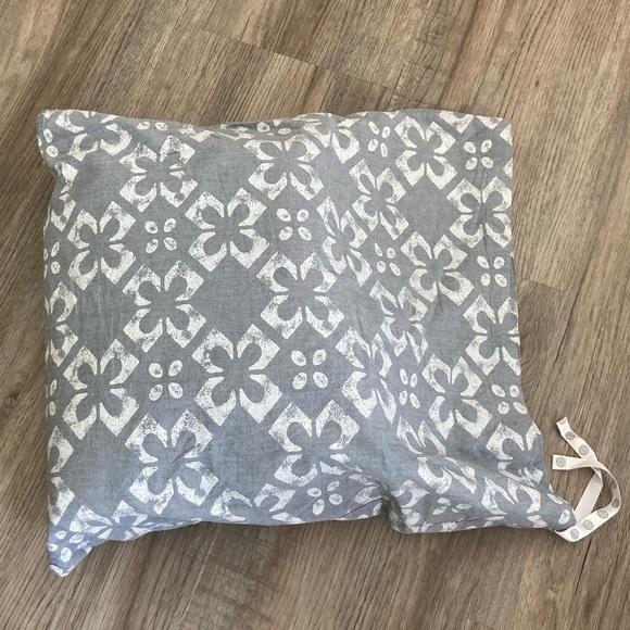 Boll & Branch Gray Sheet Set - Picture 8 of 11